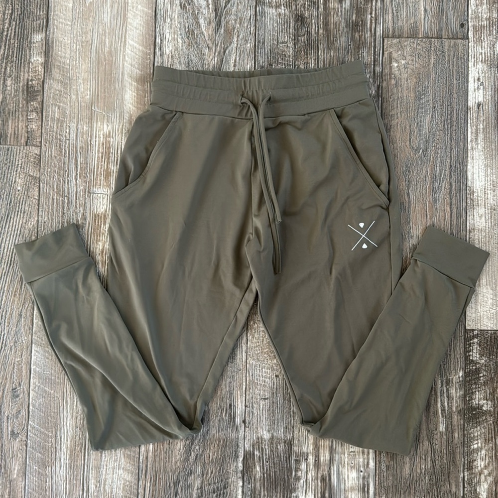 FREE SPIRIT STRETCHY SPORT JOGGERS, SIZE SMALL